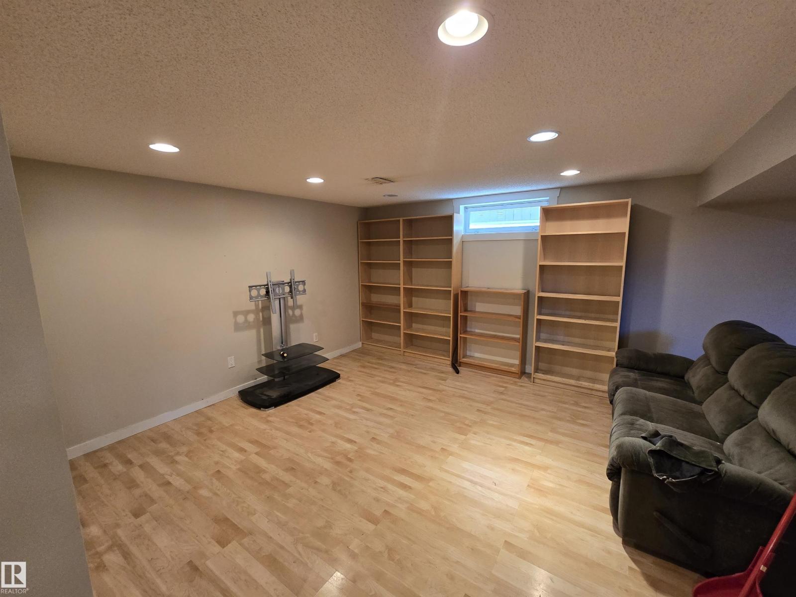 Unknown Address, ,     - Photo 22 - E4485564