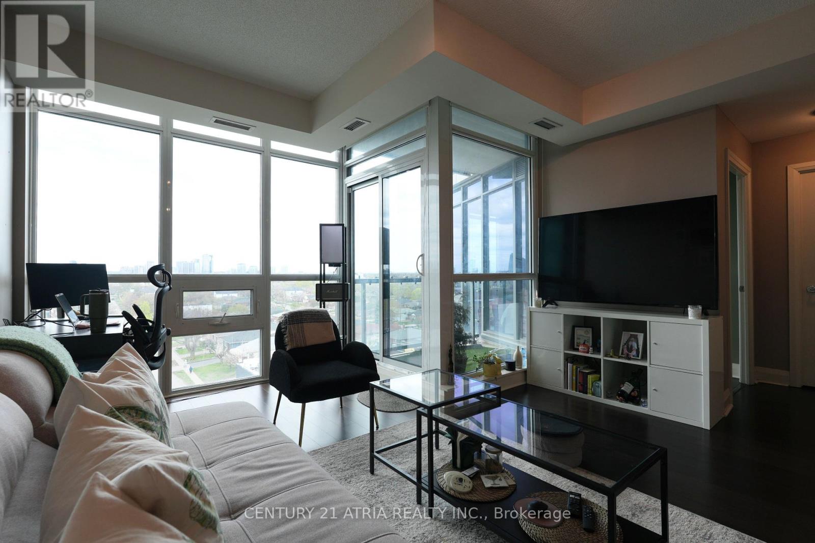 709 - 1185 The Queensway Avenue, Toronto, Ontario  M8Z 0C6 - Photo 2 - W13076982