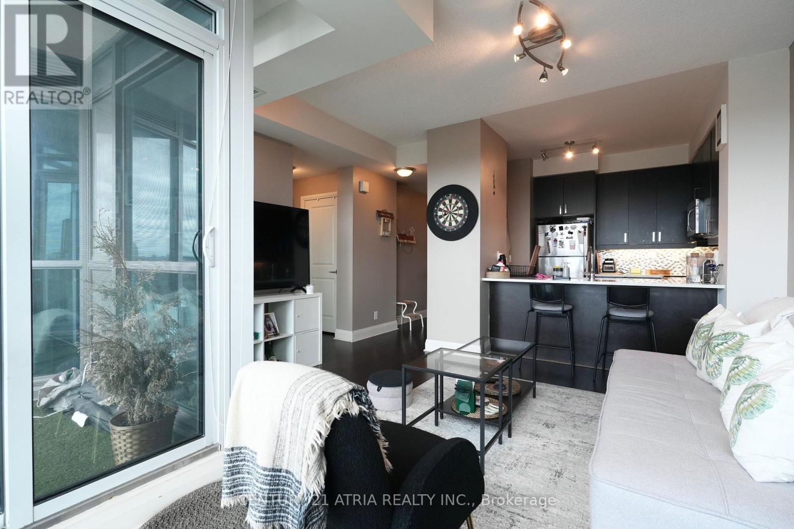 709 - 1185 The Queensway Avenue, Toronto, Ontario  M8Z 0C6 - Photo 4 - W13076982