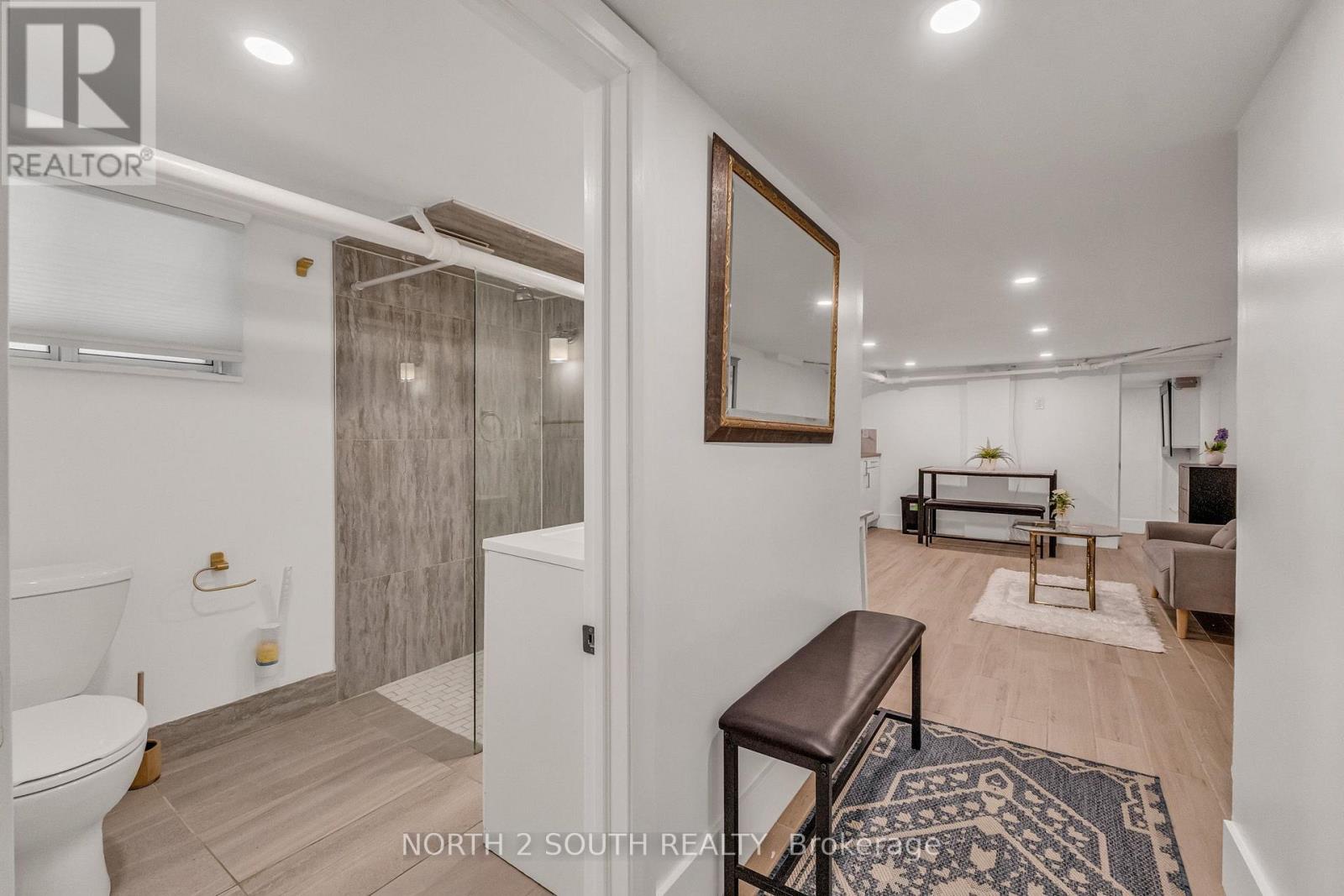 28 Teignmouth Avenue, Toronto, Ontario  M6E 1S7 - Photo 29 - W13077016