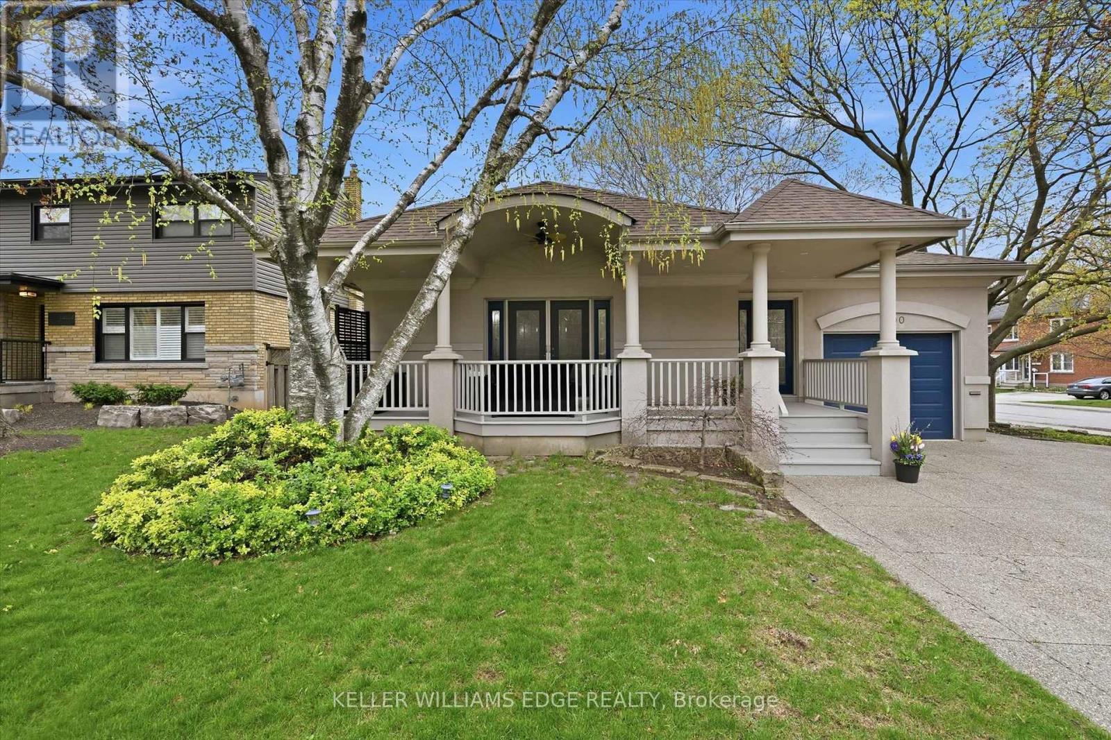 1400 Olga Drive, Burlington, Ontario  L7S 1L2 - Photo 2 - W13077056