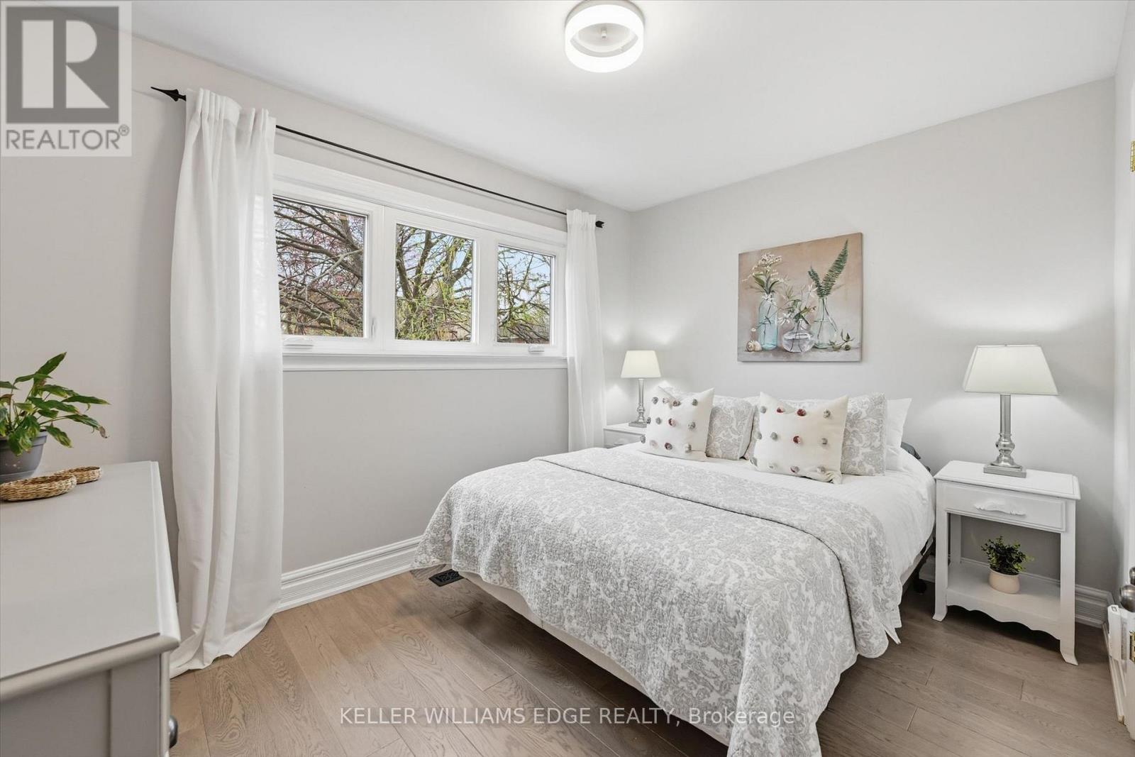 1400 Olga Drive, Burlington, Ontario  L7S 1L2 - Photo 27 - W13077056