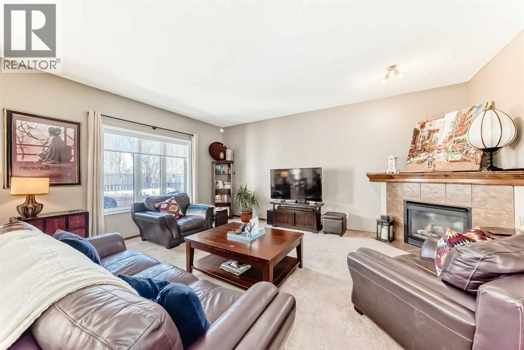 182 Chapalina Close Se, Calgary, Alberta  T2X 3X2 - Photo 13 - A2307147