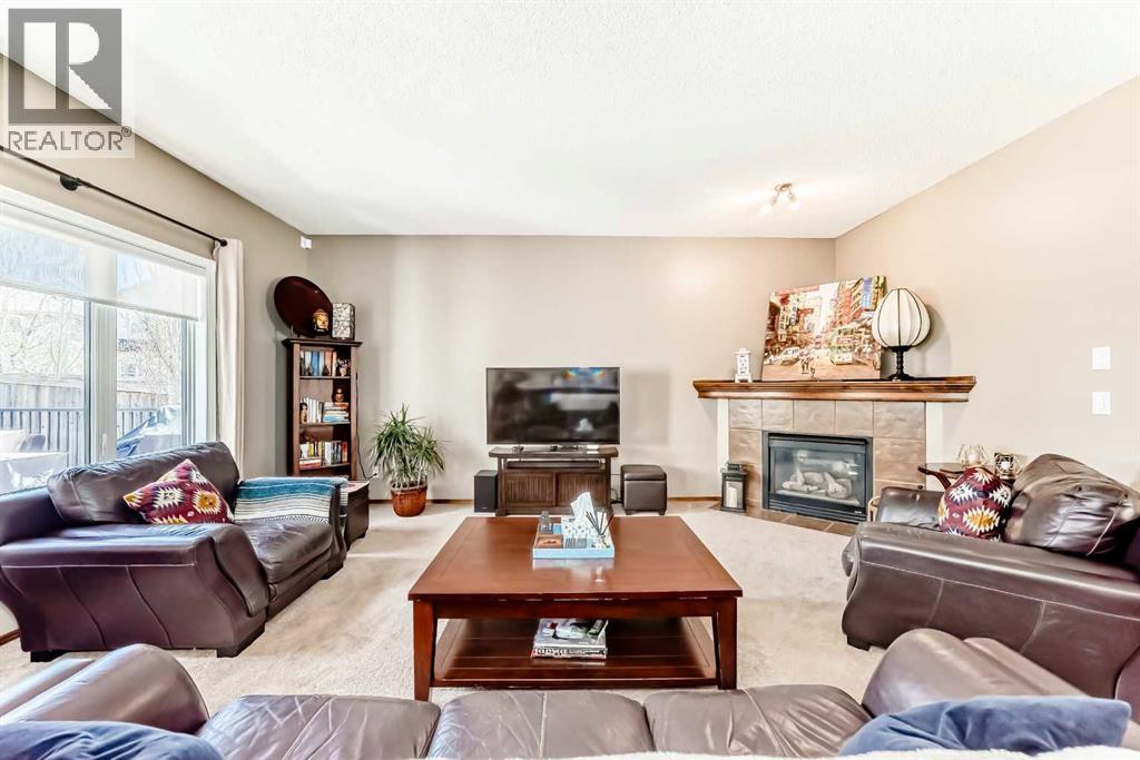 182 Chapalina Close Se, Calgary, Alberta  T2X 3X2 - Photo 15 - A2307147