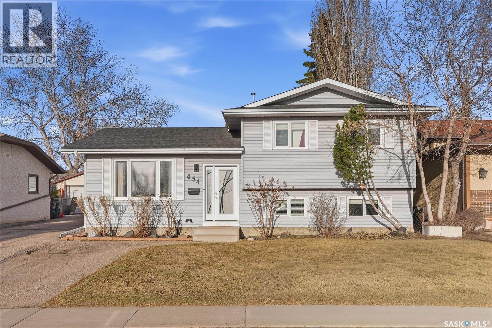 454 Konihowski Road, Saskatoon, Saskatchewan  S7S 1A4 - Photo 2 - SK034746