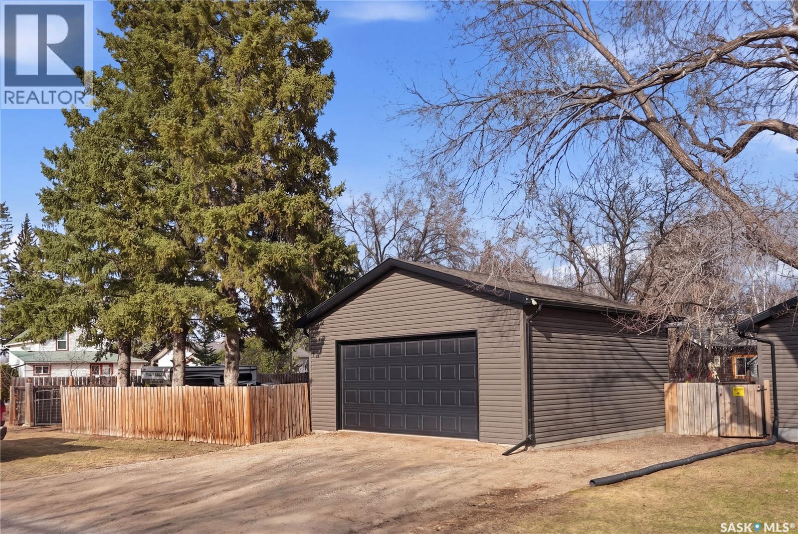 1 2nd Street E, Langham, Saskatchewan  S0K 2L0 - Photo 43 - SK034725