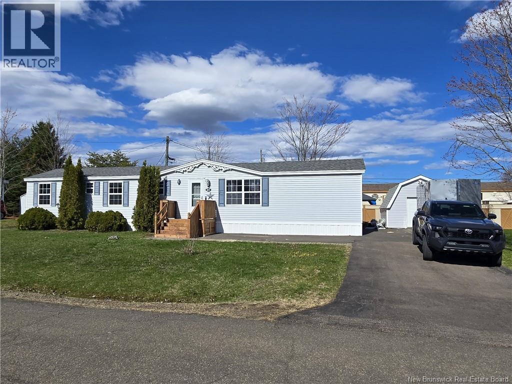 21 Carouge Street, Moncton, New Brunswick  E1H 2T3 - Photo 1 - NB138501