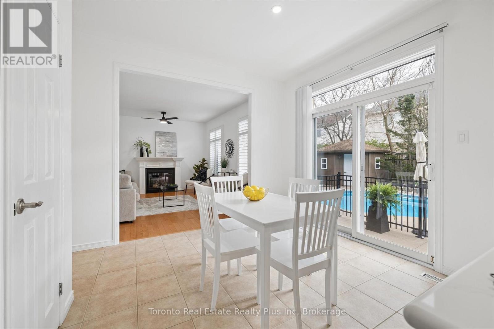 14 Mossgrove Drive, Kitchener, Ontario  N2P 2Y8 - Photo 12 - X13077064