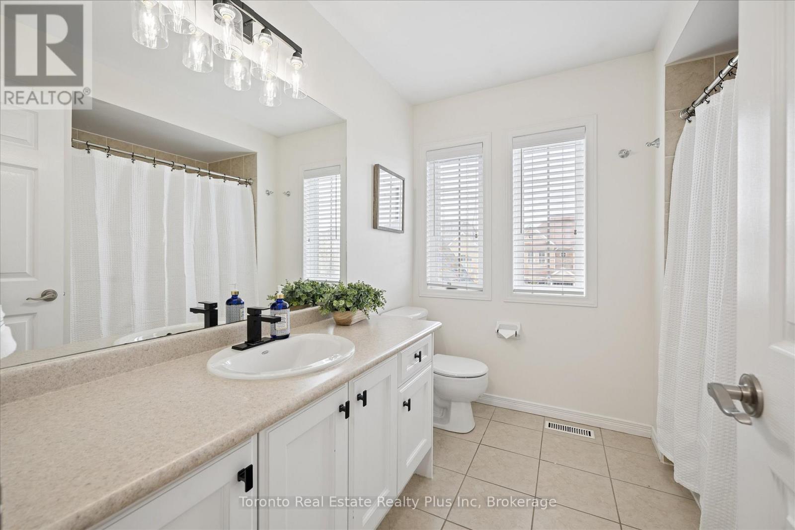 14 Mossgrove Drive, Kitchener, Ontario  N2P 2Y8 - Photo 33 - X13077064
