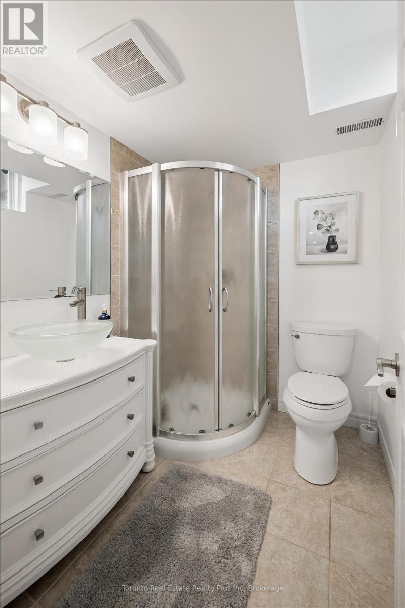 14 Mossgrove Drive, Kitchener, Ontario  N2P 2Y8 - Photo 34 - X13077064