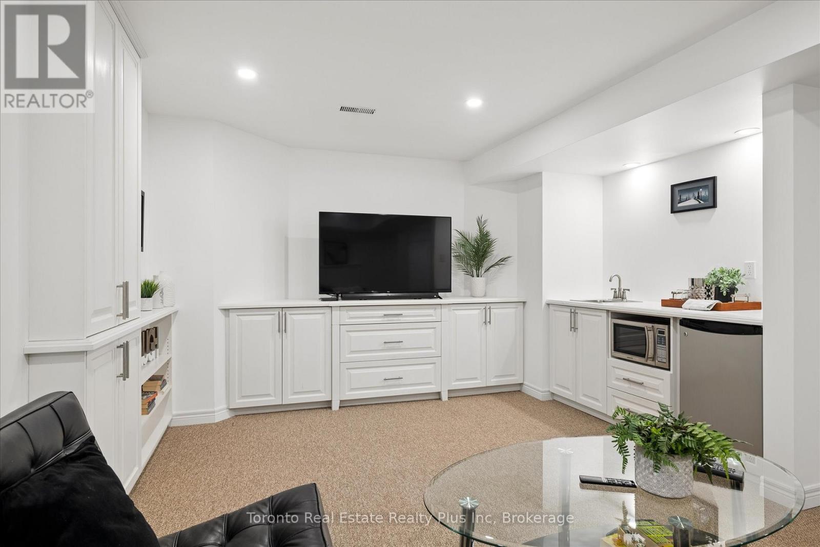 14 Mossgrove Drive, Kitchener, Ontario  N2P 2Y8 - Photo 37 - X13077064