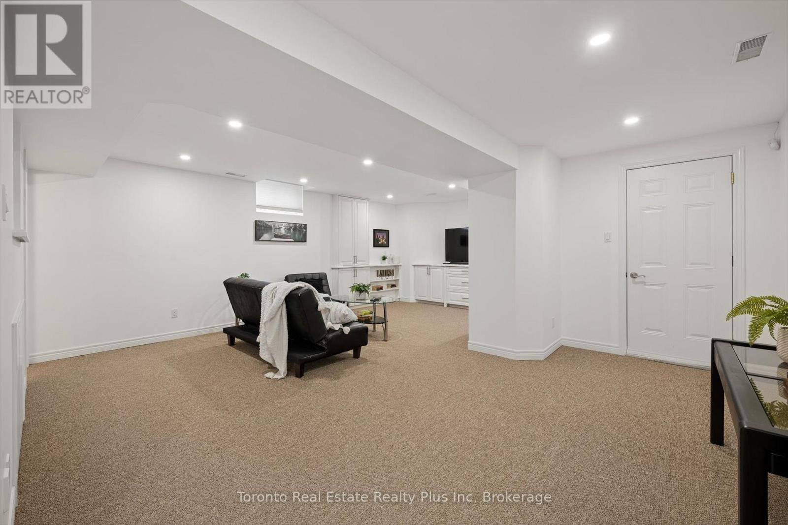 14 Mossgrove Drive, Kitchener, Ontario  N2P 2Y8 - Photo 39 - X13077064