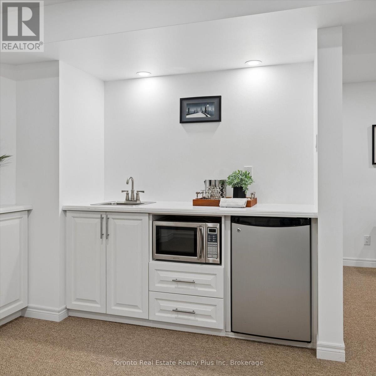 14 Mossgrove Drive, Kitchener, Ontario  N2P 2Y8 - Photo 41 - X13077064