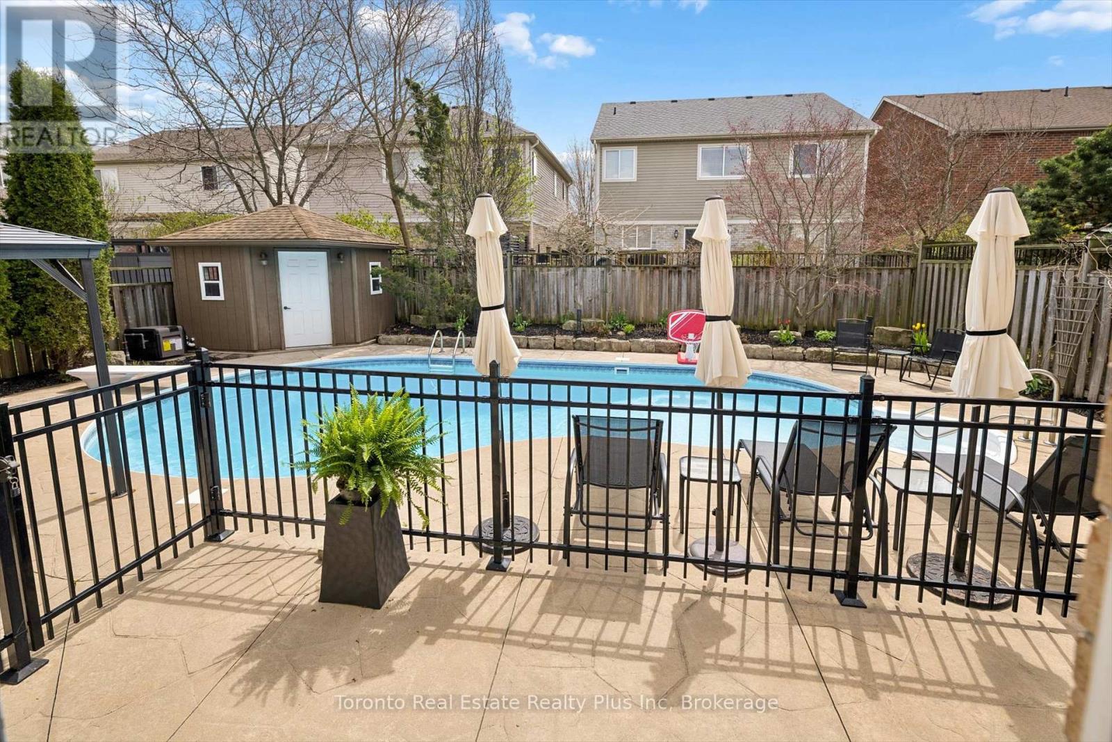 14 Mossgrove Drive, Kitchener, Ontario  N2P 2Y8 - Photo 43 - X13077064