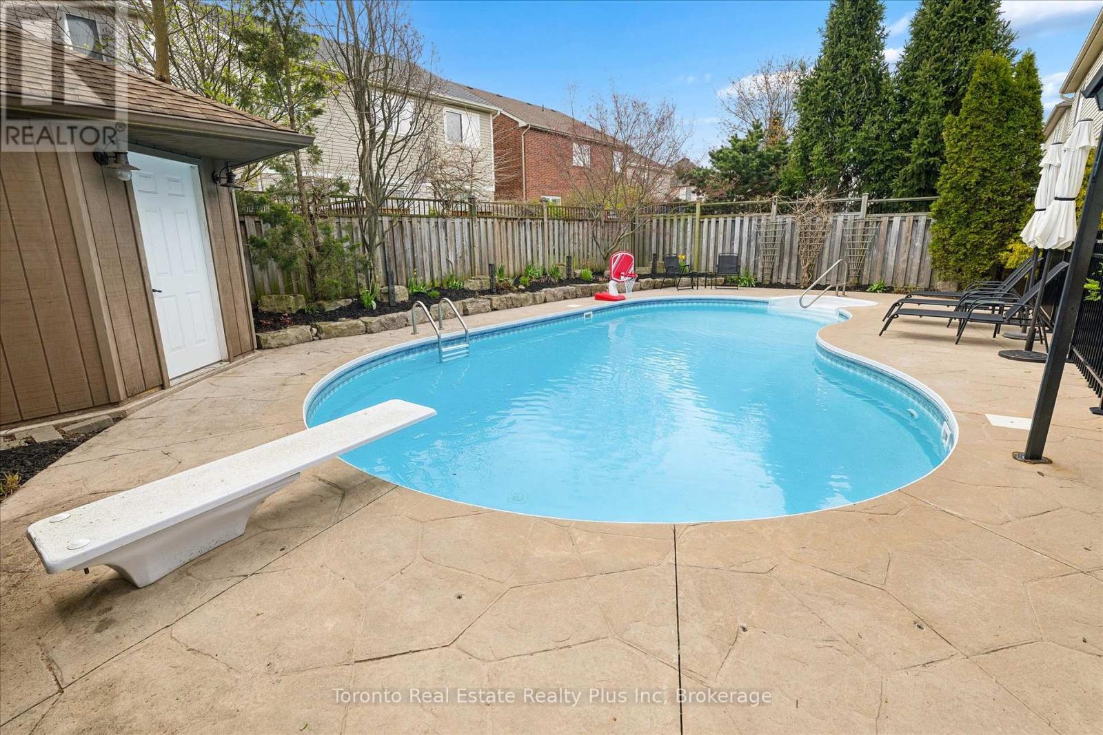 14 Mossgrove Drive, Kitchener, Ontario  N2P 2Y8 - Photo 45 - X13077064