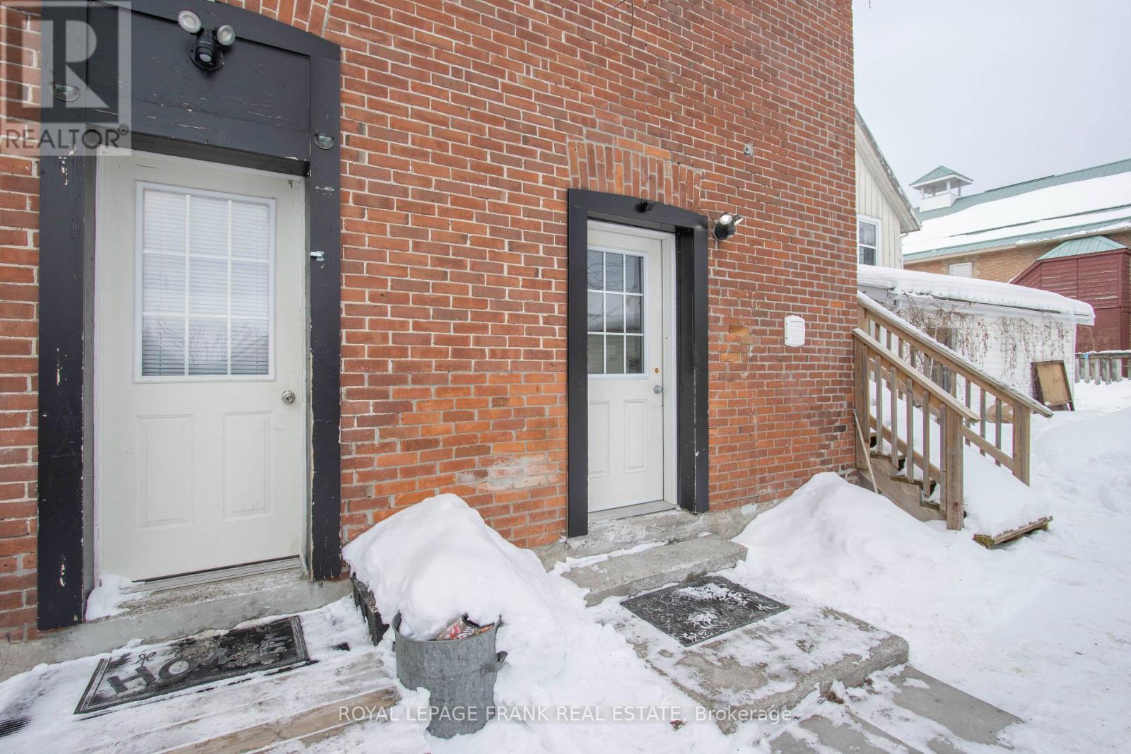 49 Main Street, Kawartha Lakes, Ontario  K0M 1A0 - Photo 8 - X12781172