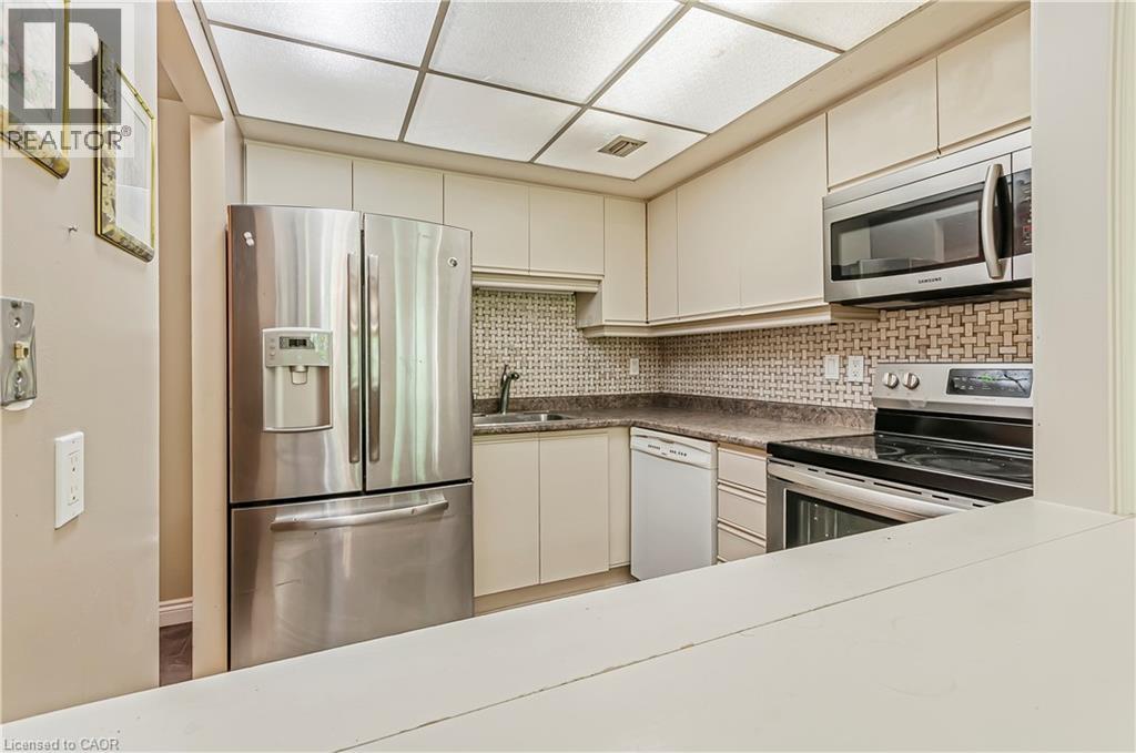 249 E Major Mackenzie Drive E Unit# 106, Richmond Hill, Ontario  L4C 9M8 - Photo 5 - 40826161