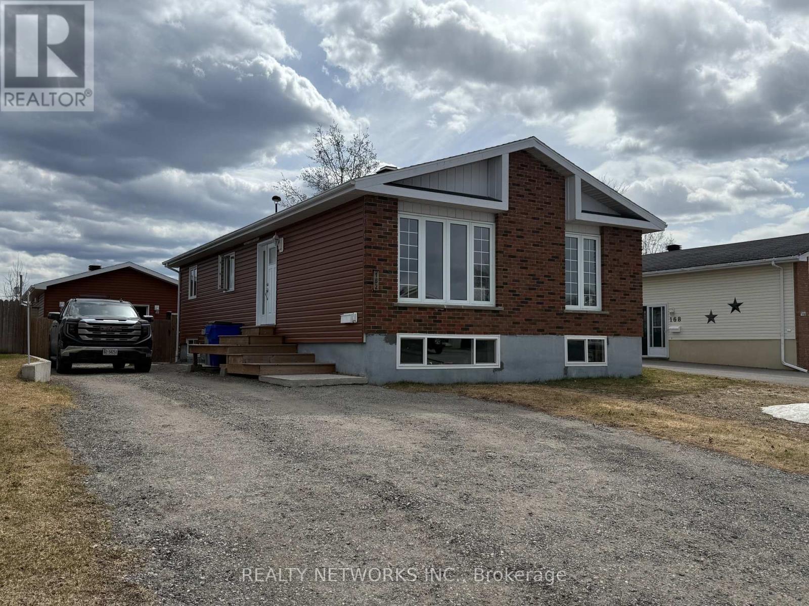 162 TIMCOR CRESCENT, Timmins, Ontario