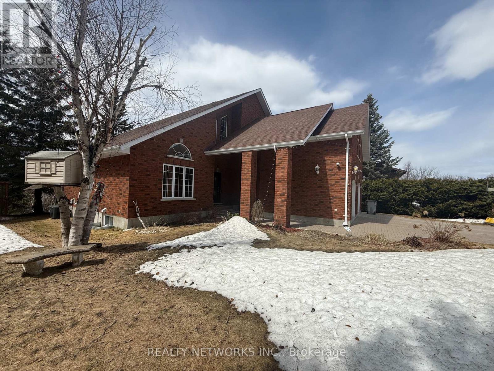 1210 Lavigne Boulevard, Timmins, Ontario  P4N 8M7 - Photo 2 - T13077430