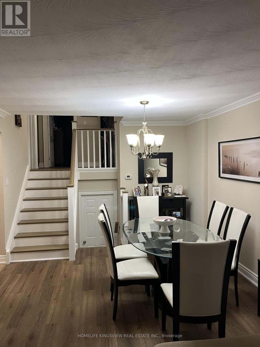 46 Clayhall Crescent, Toronto, Ontario  M3J 1W6 - Photo 3 - W13068646