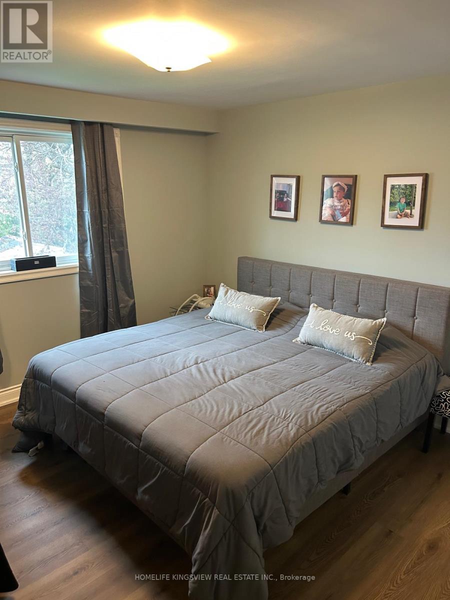46 Clayhall Crescent, Toronto, Ontario  M3J 1W6 - Photo 8 - W13068646