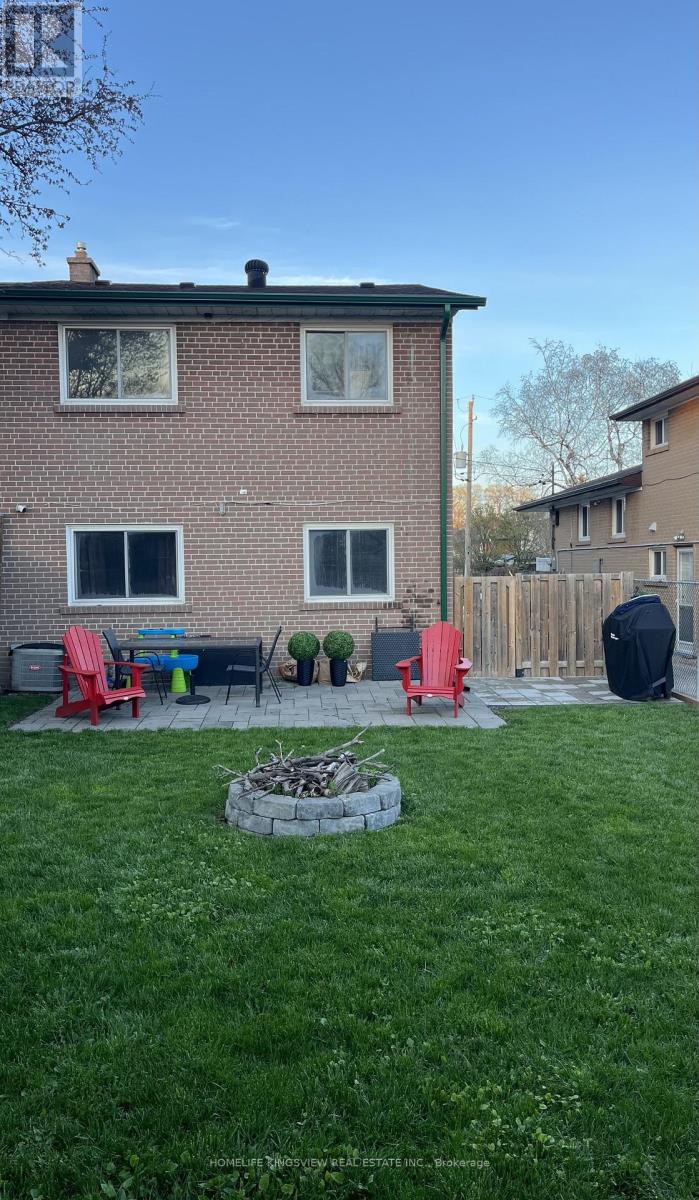 46 Clayhall Crescent, Toronto, Ontario  M3J 1W6 - Photo 16 - W13068646