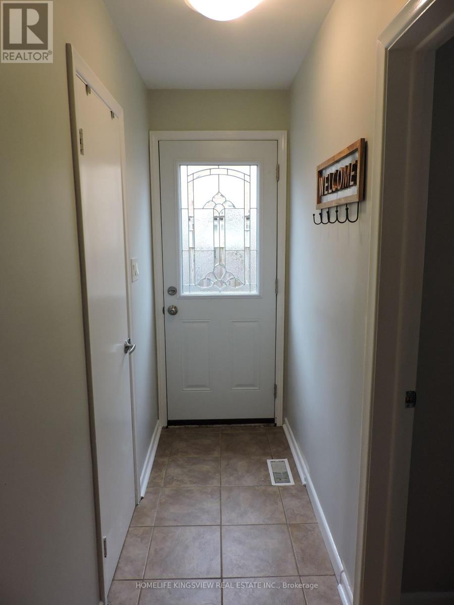 46 Clayhall Crescent, Toronto, Ontario  M3J 1W6 - Photo 12 - W13068646