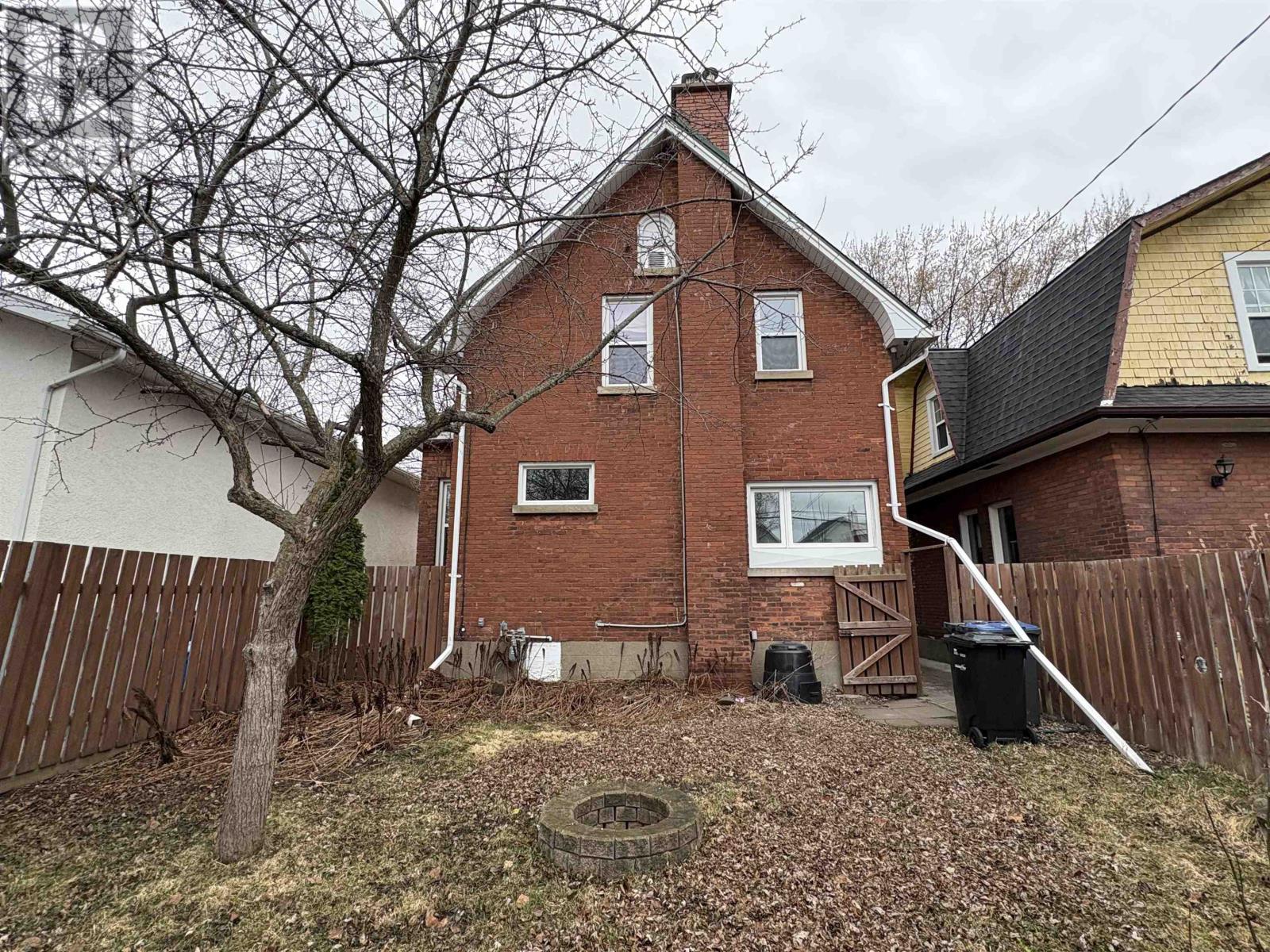 220 Franklin St N, Thunder Bay, Ontario  P7C 4H9 - Photo 2 - TB2600886
