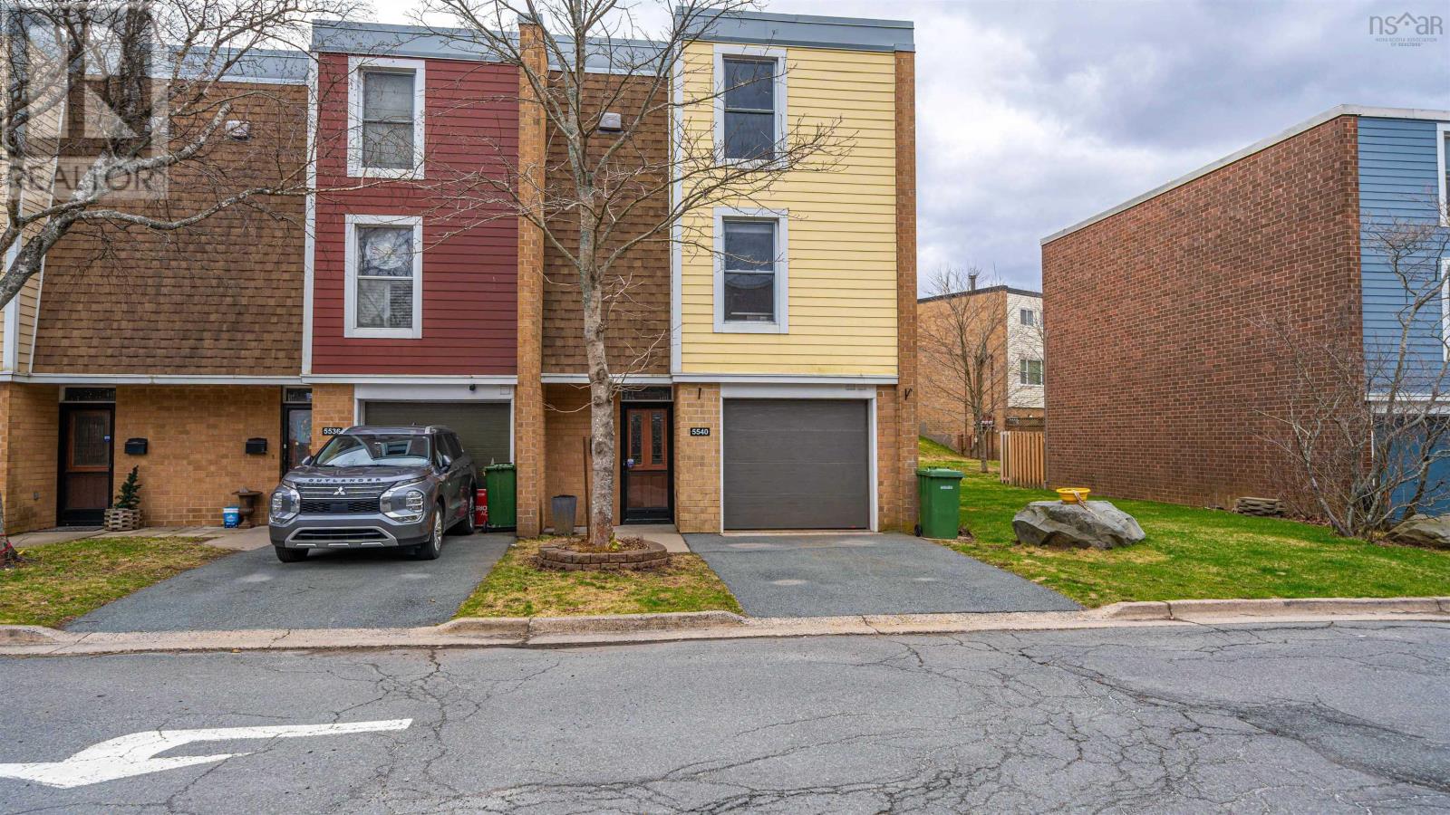 5540 Stoneham Court, Halifax, Nova Scotia