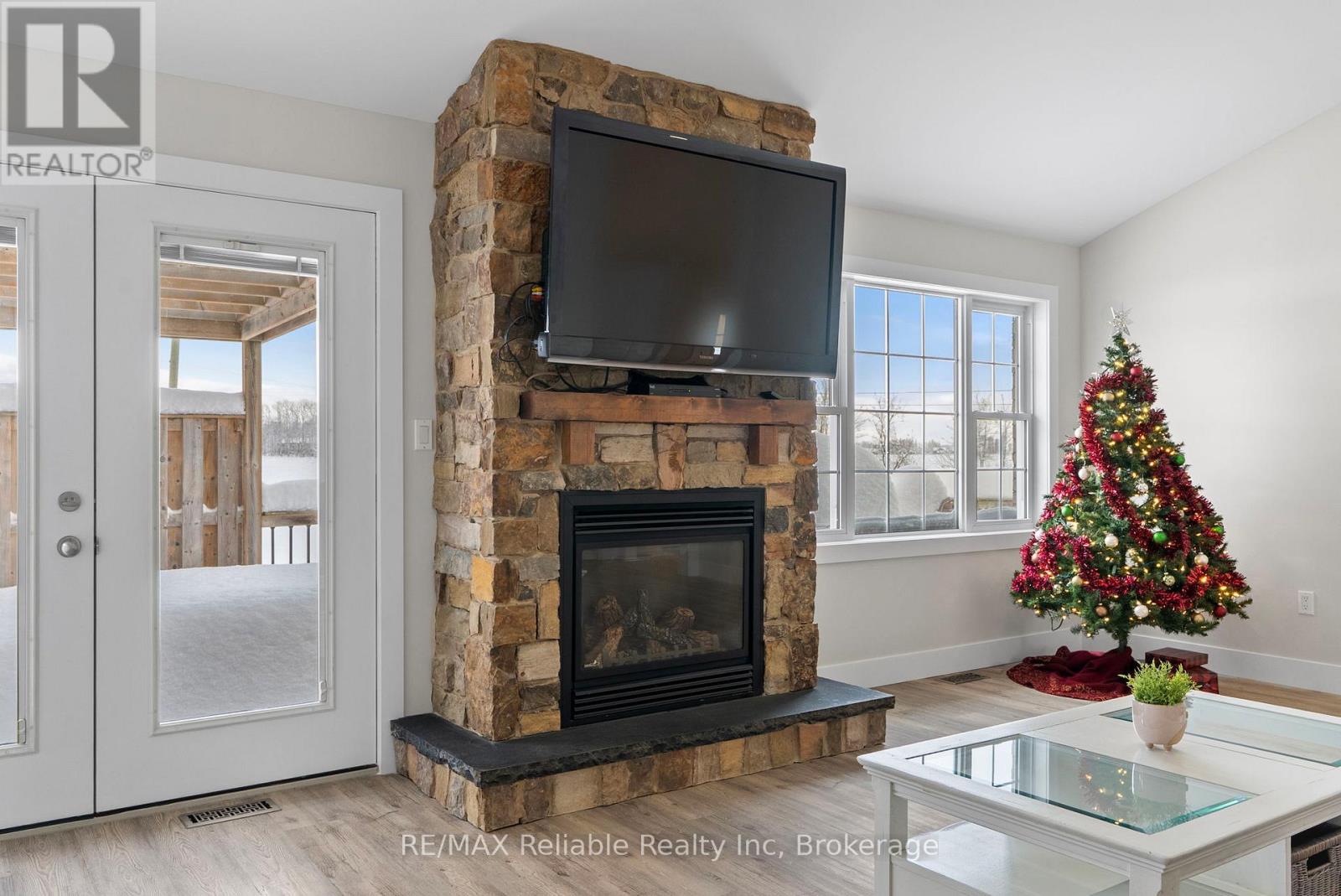 61 Wilson Street, Huron East, Ontario  N0K 1W0 - Photo 12 - X12631018