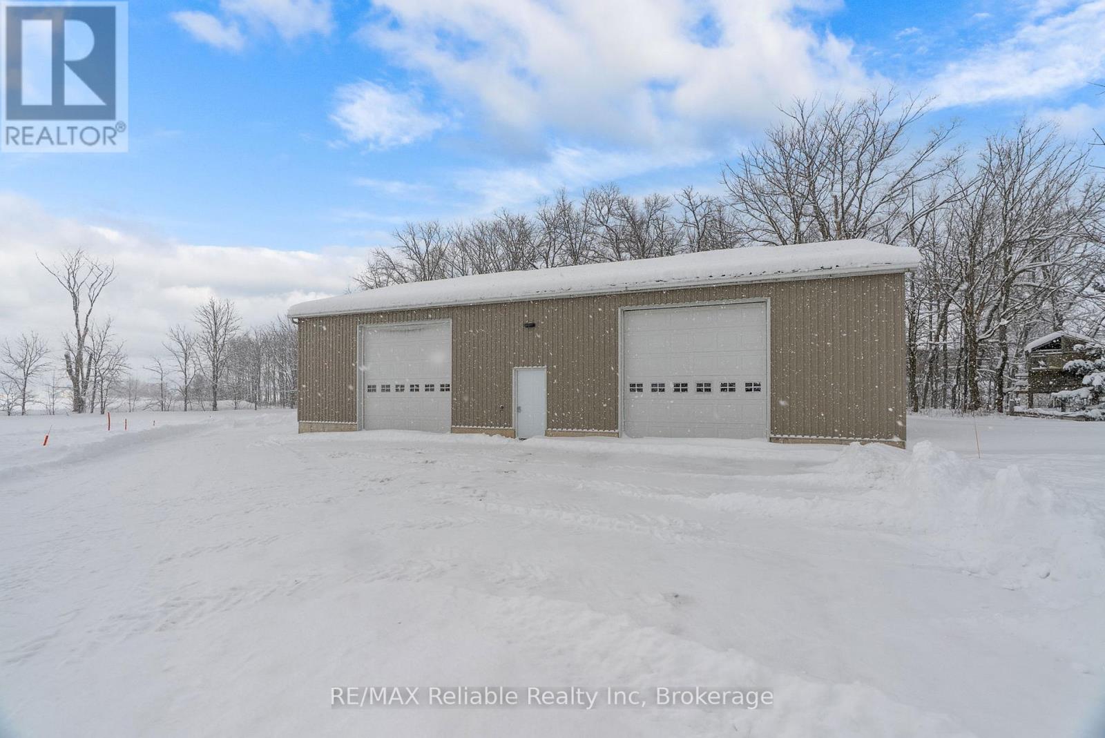 61 Wilson Street, Huron East, Ontario  N0K 1W0 - Photo 36 - X12631018