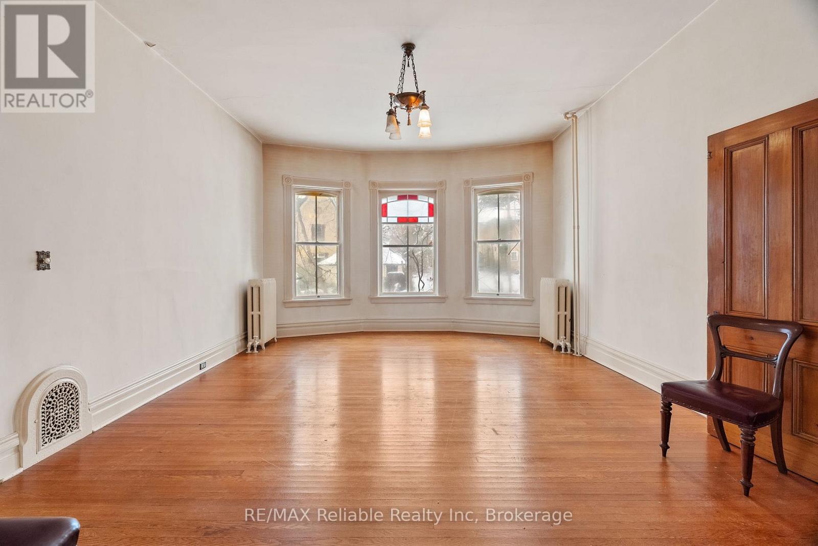 101 Centre Street, Huron East, Ontario  N0K 1W0 - Photo 14 - X12886750