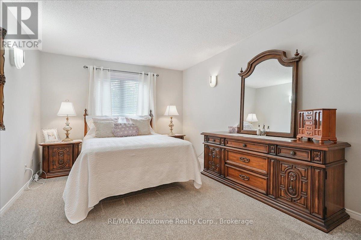62 - 3050 Pinemeadow Drive, Burlington, Ontario  L7M 3X5 - Photo 26 - W13077238