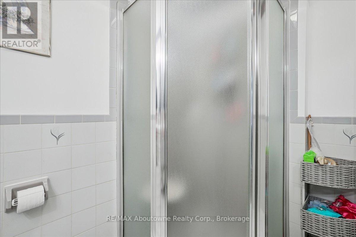 62 - 3050 Pinemeadow Drive, Burlington, Ontario  L7M 3X5 - Photo 30 - W13077238