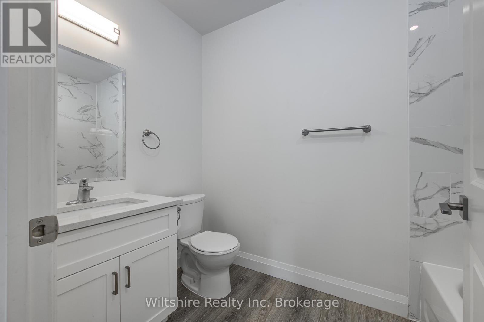 405 - 3 John Pound Road, Tillsonburg, Ontario  N4G 5X4 - Photo 8 - X13077404