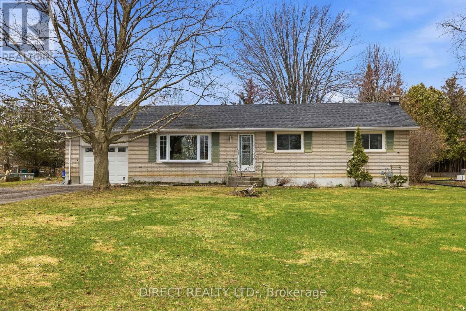 22498 Loyalist Parkway, Quinte West, Ontario  K8V 5P5 - Photo 5 - X12979354