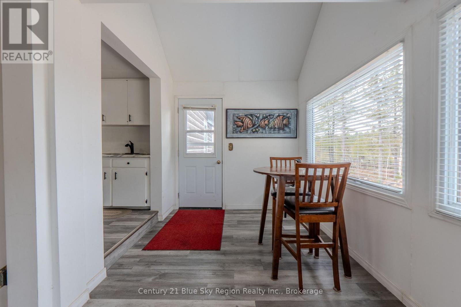 6454 & 6450 Highway 11n Highway, Temagami, Ontario  P0H 2H0 - Photo 17 - X13077212