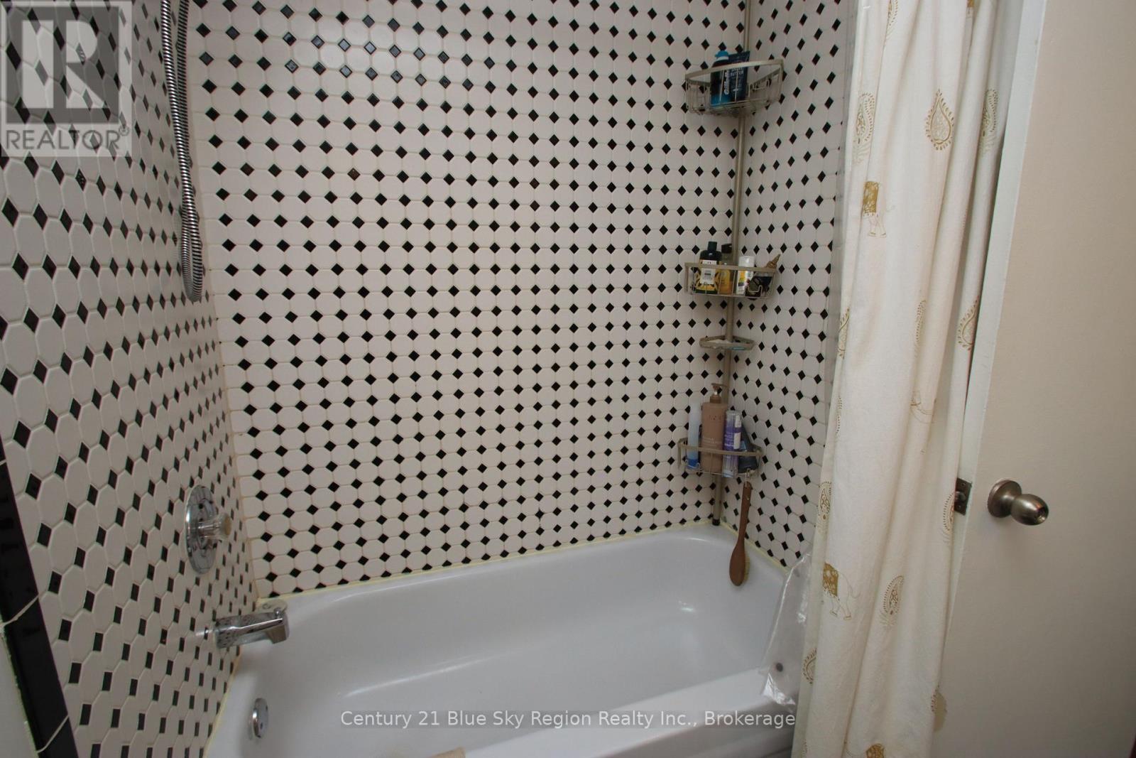 10 - 604 Banner Avenue, North Bay, Ontario  P1A 1X8 - Photo 14 - X13077282
