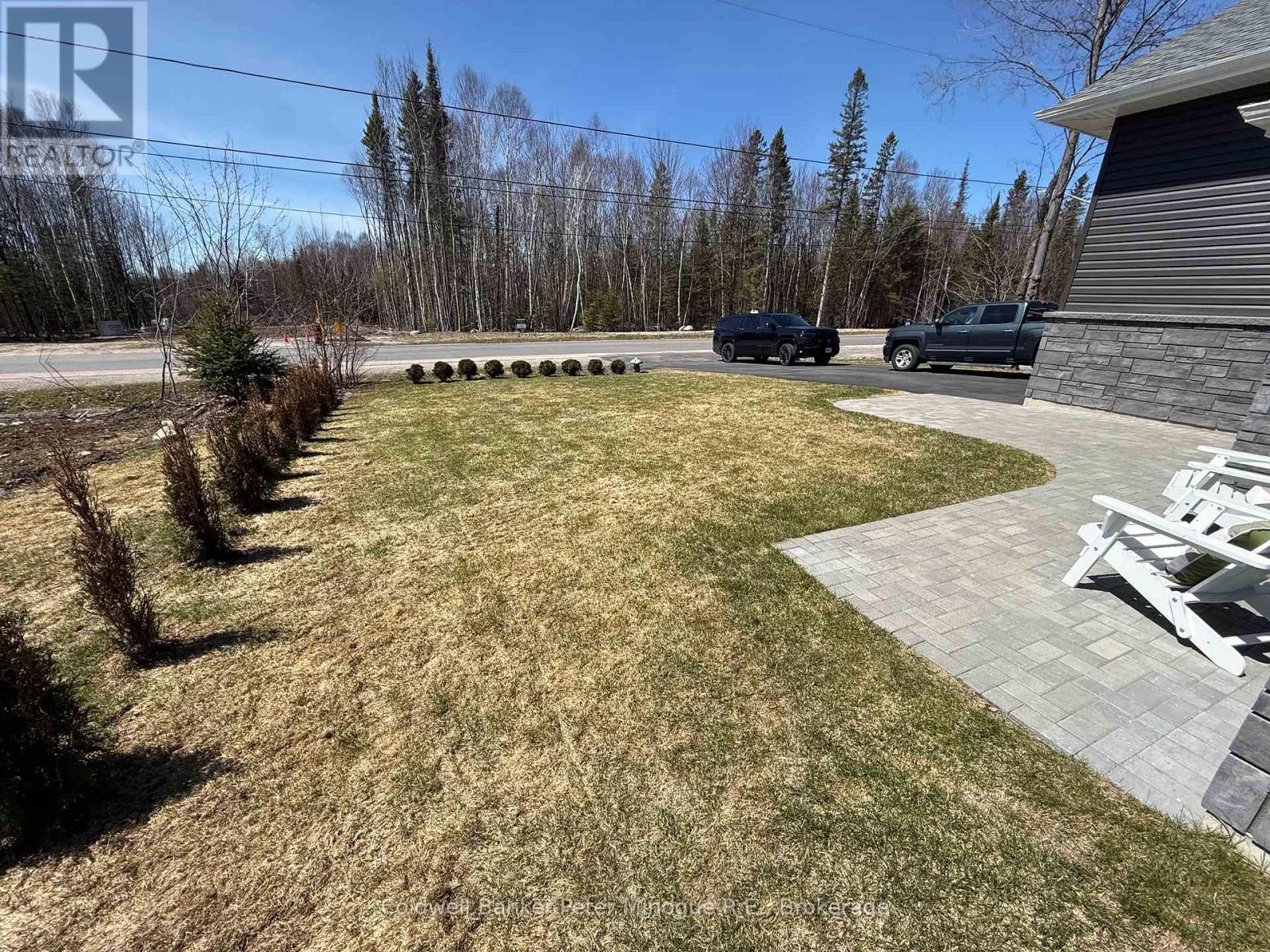 186 Larocque Road, North Bay, Ontario  P1B 8G3 - Photo 3 - X13077398