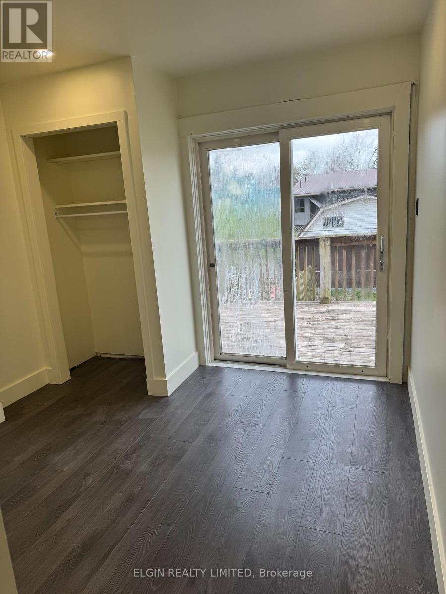 Upper - 11 Forest Avenue, St. Thomas, Ontario  N5R 2J1 - Photo 11 - X13077062