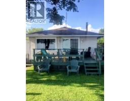 523 LYPPS BEACH, Colchester, Ontario