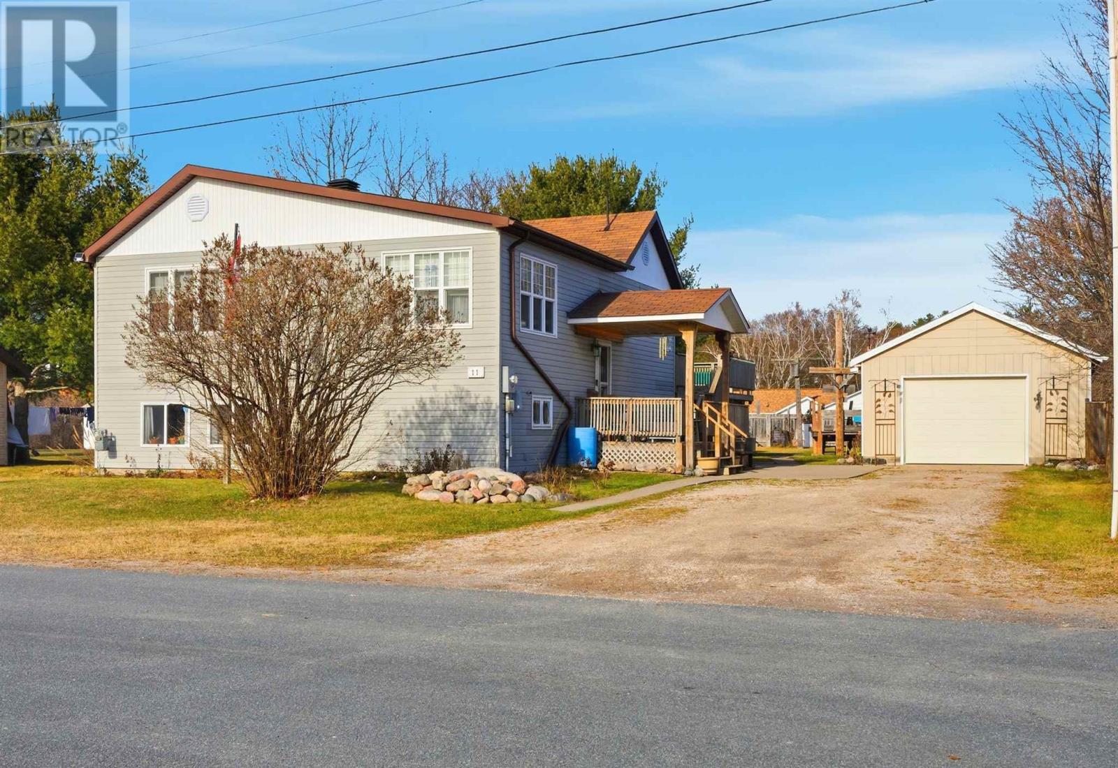 11 John St, Iron Bridge, Ontario  P0R 1H0 - Photo 1 - SM253302
