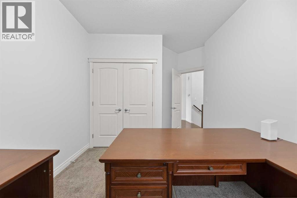 17 Viceroy Crescent, Olds, Alberta  T4H 0C4 - Photo 33 - A2286606