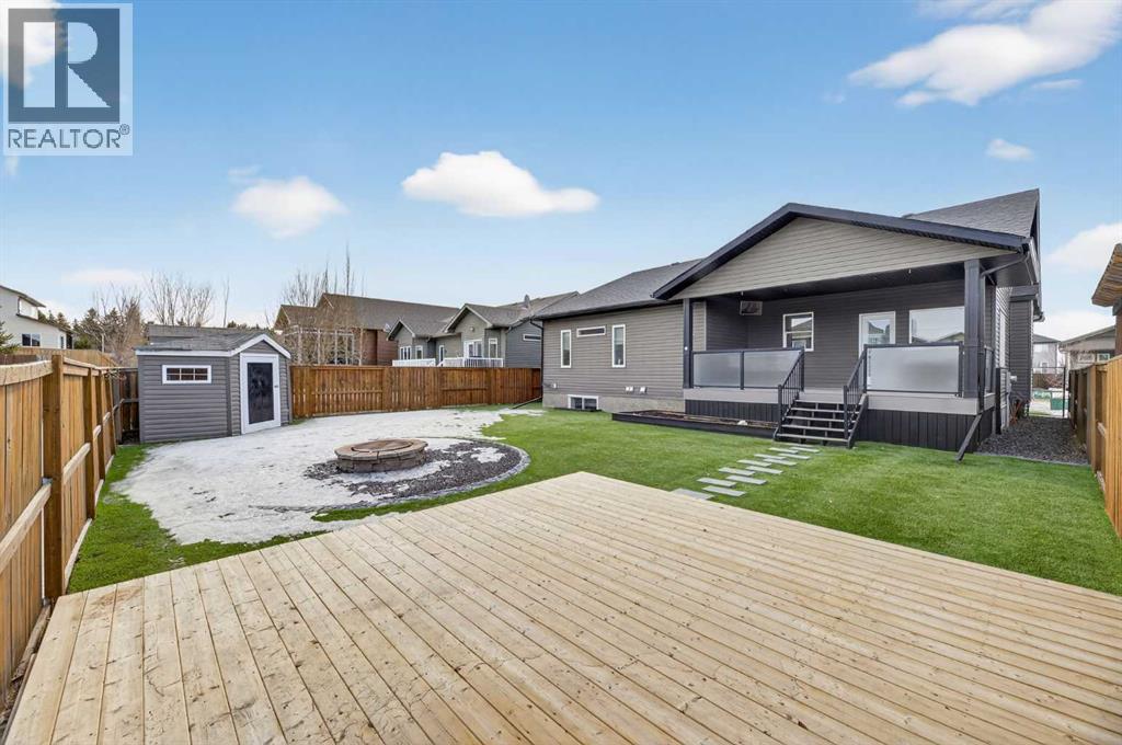 17 Viceroy Crescent, Olds, Alberta  T4H 0C4 - Photo 9 - A2286606