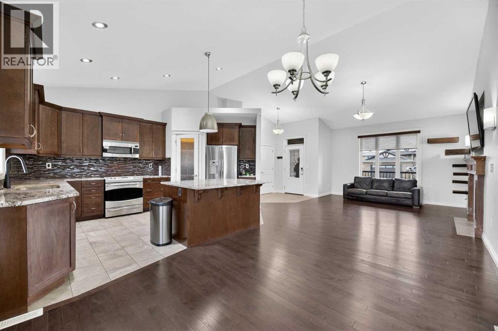 17 Viceroy Crescent, Olds, Alberta  T4H 0C4 - Photo 23 - A2286606