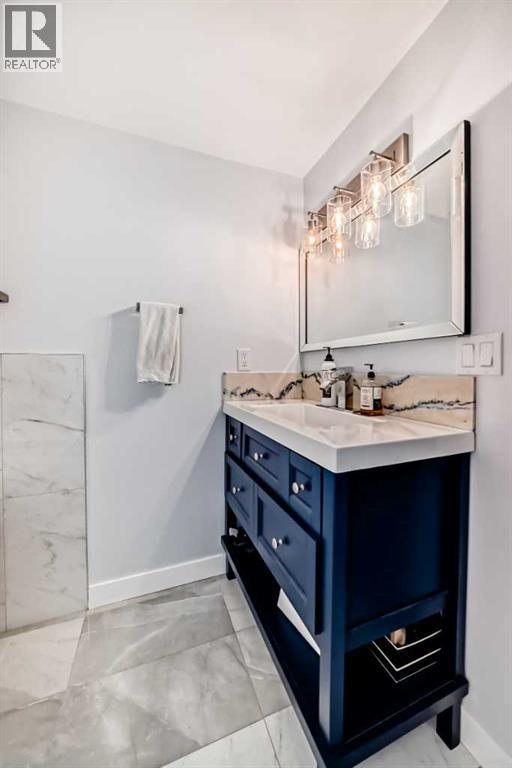 3304 46 Street SW, Calgary, Alberta  T3E 3W8 - Photo 13 - A2301425