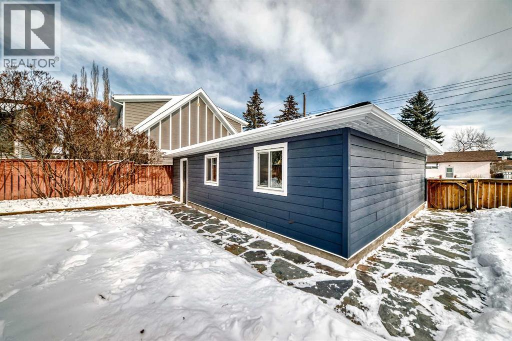 3304 46 Street SW, Calgary, Alberta  T3E 3W8 - Photo 29 - A2301425
