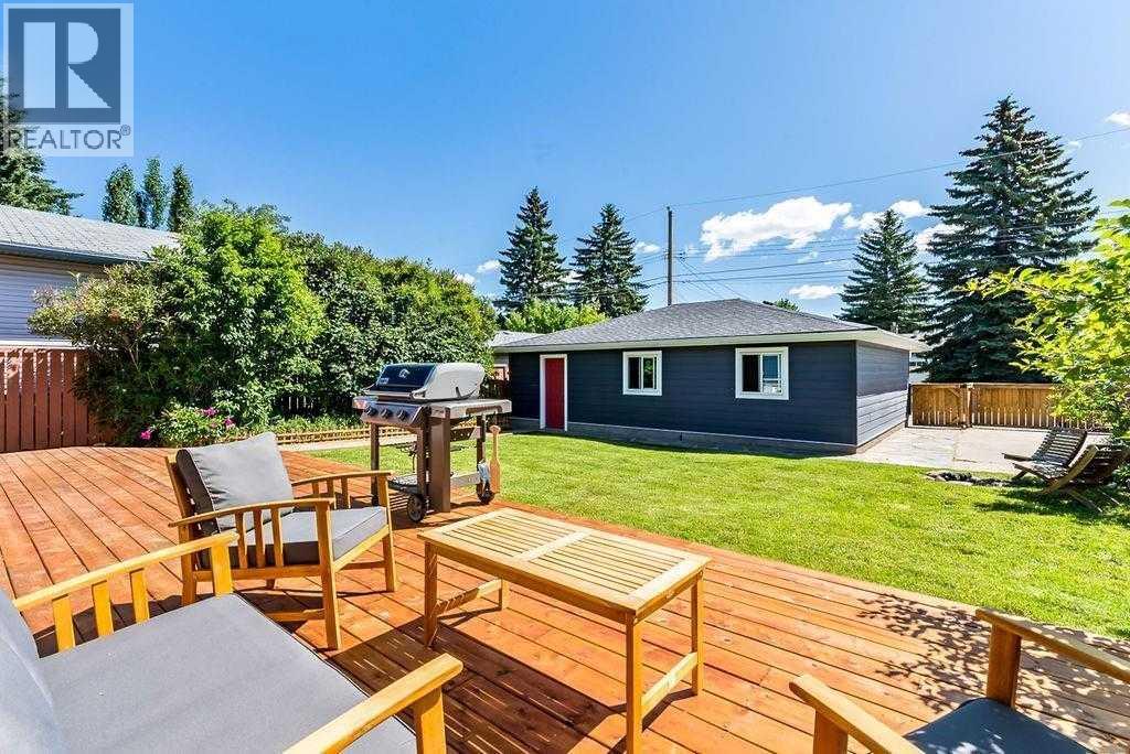 3304 46 Street SW, Calgary, Alberta  T3E 3W8 - Photo 38 - A2301425