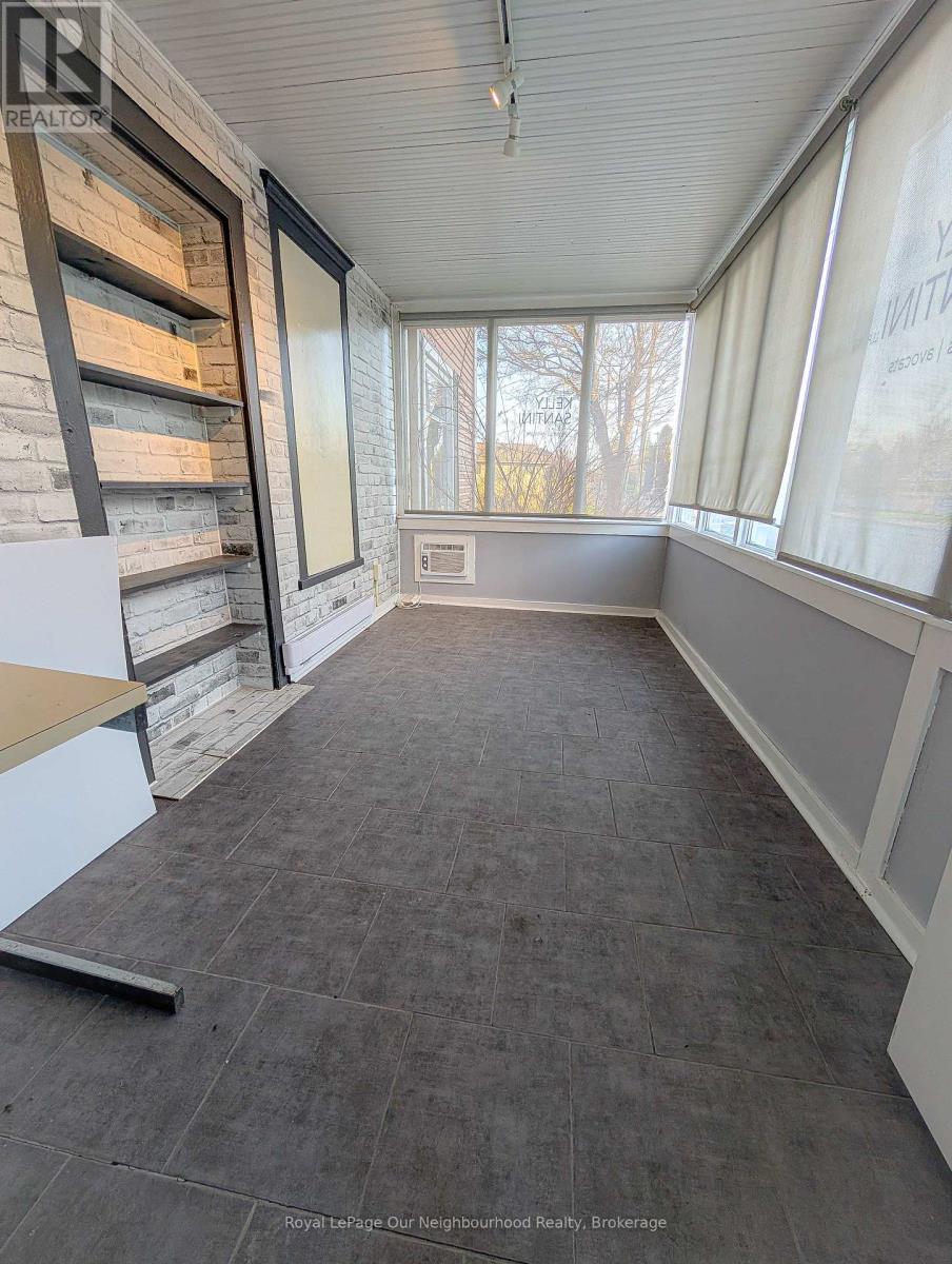 A+b+e - 1 Lake Street, Prince Edward County, Ontario  K0K 2T0 - Photo 6 - X13077232