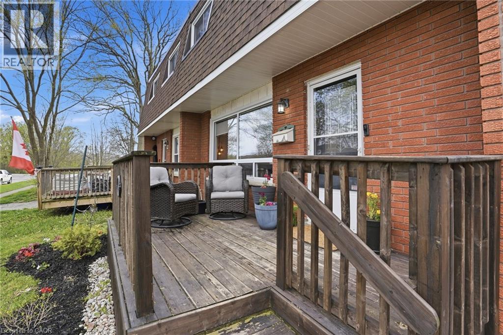 282 Roach Avenue, Welland, Ontario  L3C 2W4 - Photo 5 - 40825615